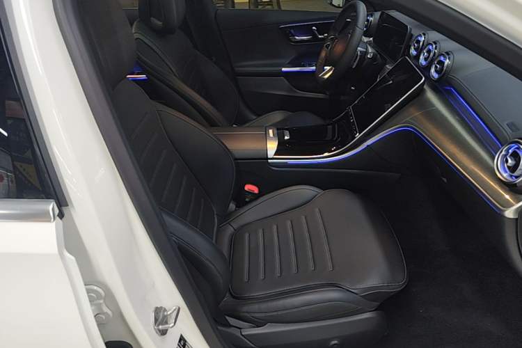 Used Mercedes-Benz C-Class 2022 C 260 L Sport Edition Right Front Seat