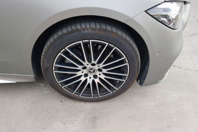 Used Mercedes-Benz C-Class 2022 C 260 L Right Front Wheel Hub