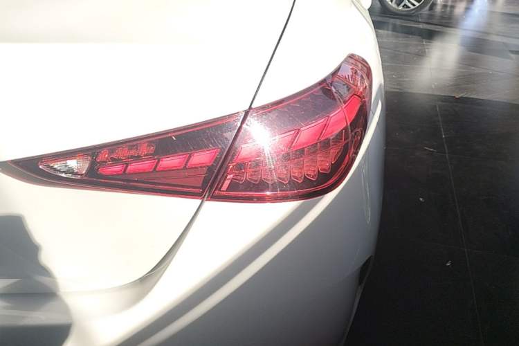 Used Mercedes-Benz C-Class 2022 C 260 L Sport Edition Right Rear Taillight