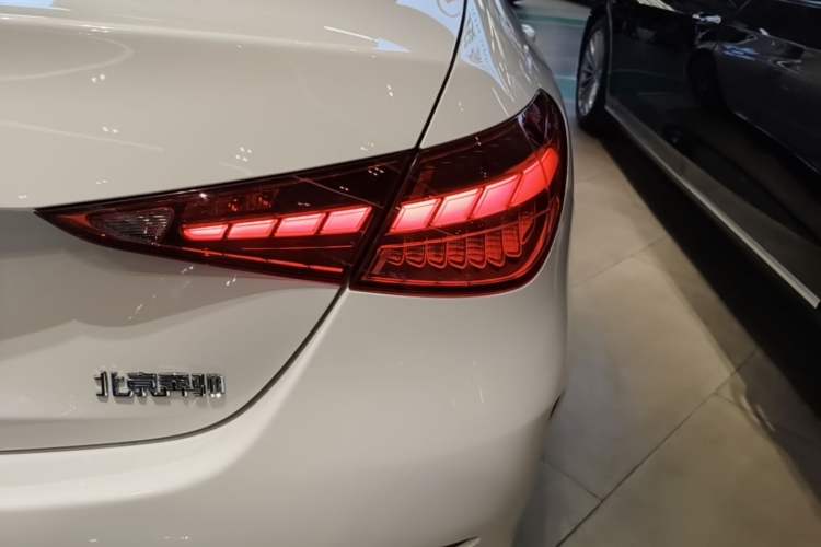 Used Mercedes-Benz C-Class 2022 Restyled C 260 L Sport Edition Right Rear Taillight