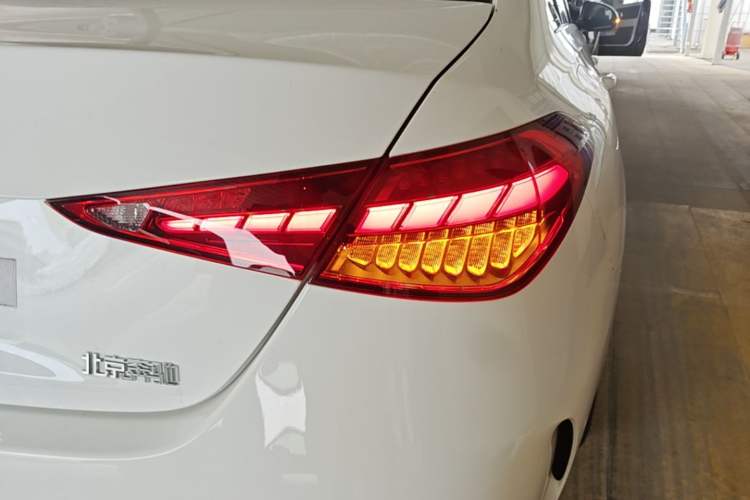 Used Mercedes-Benz C-Class 2022 Restyled C 260 L Sport Edition Right Rear Taillight