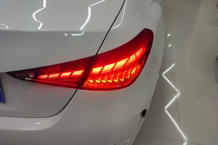 Used Mercedes-Benz C-Class 2022 C 260 L Sport Edition Right Rear Taillight