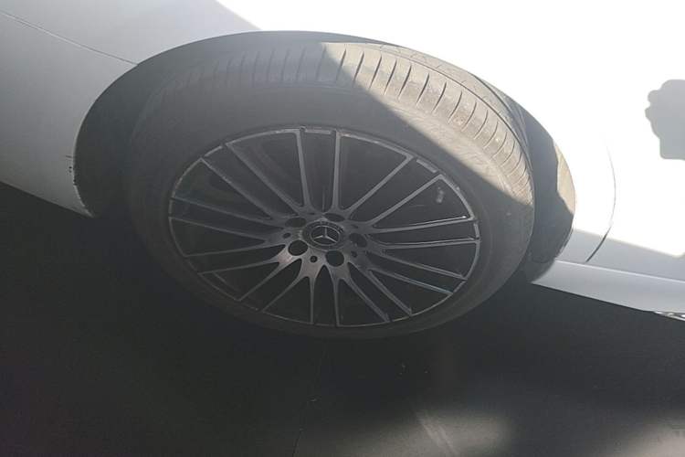 Used Mercedes-Benz C-Class 2022 C 260 L Sport Edition Right Rear Wheel Hub