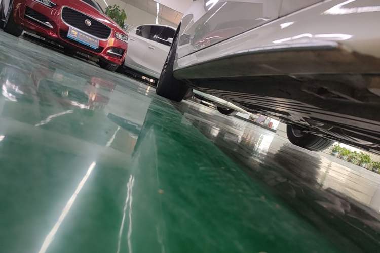 Used Mercedes-Benz C-Class 2022 Restyled C 260 L Sport Edition Right Side Sill