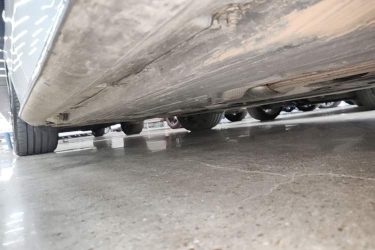 Used Mercedes-Benz C-Class 2022 C 260 L Sport Edition Right Side Sill