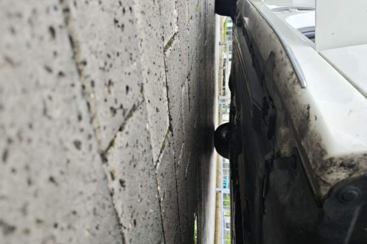 Used Mercedes-Benz C-Class 2022 Restyled C 200 L Sport Edition Right Side Sill
