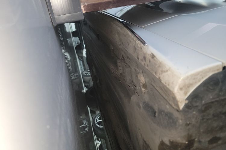 Used Mercedes-Benz C-Class 2022 C 260 L Sport Edition Right Side Sill