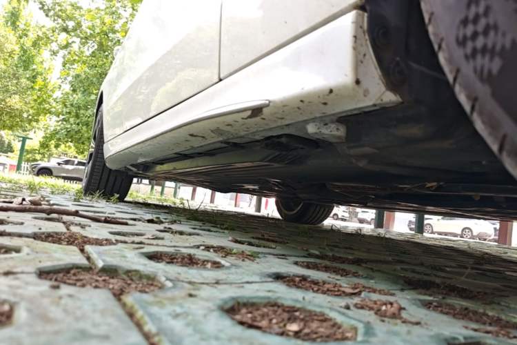 Used Mercedes-Benz C-Class 2022 Restyled C 260 L Sport Edition Right Side Sill