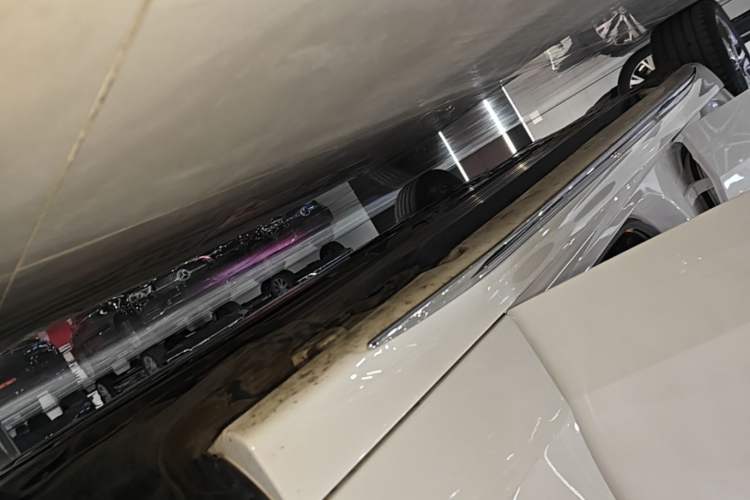 Used Mercedes-Benz C-Class 2022 Restyled C 200 L Sport Edition Right Side Sill