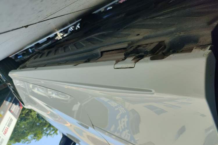 Used Mercedes-Benz C-Class 2022 Refreshed C 260 Coupe Right Side Sill