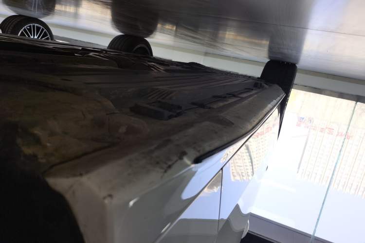 Used Mercedes-Benz C-Class 2022 Restyled C 260 L Sport Edition Right Side Sill