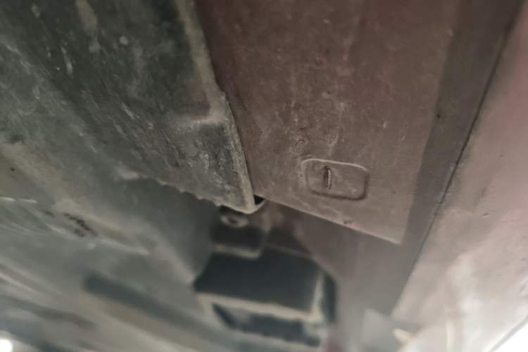 Used Mercedes-Benz C-Class 2022 C 200 L Sport Edition Right Side Sill
