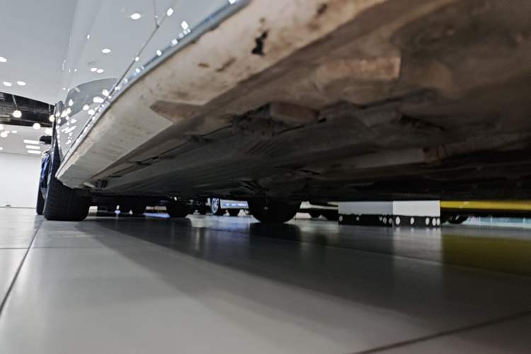 Used Mercedes-Benz C-Class 2022 C 200 L Sport Edition Right Side Sill