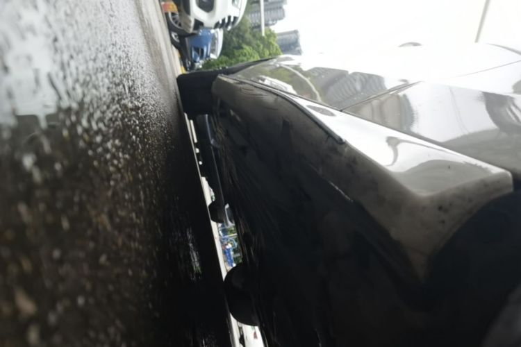 Used Mercedes-Benz C-Class 2022 Restyled C 260 L Sport Edition Right Side Sill