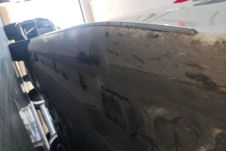 Used Mercedes-Benz C-Class 2022 C 200 L Sport Edition Right Side Sill