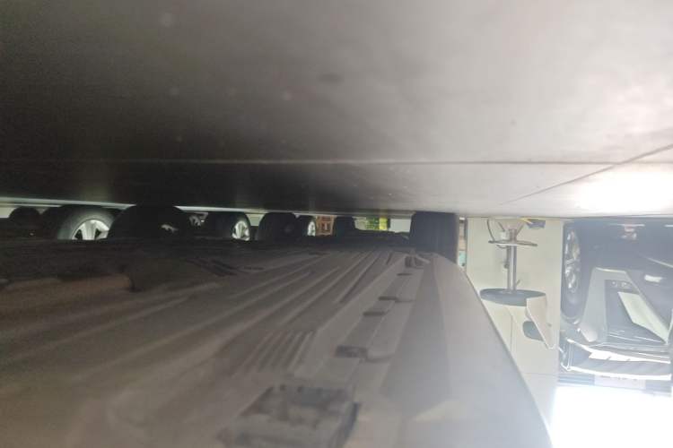 Used Mercedes-Benz C-Class 2022 C 200 L Sport Edition Right Side Sill