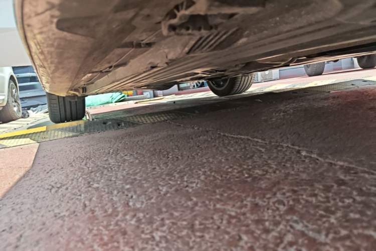 Used Mercedes-Benz C-Class 2022 Restyled C 260 L Sport Edition Right Side Sill