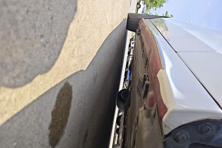 Used Mercedes-Benz C-Class 2022 Restyled C 260 L Sport Edition Right Side Sill