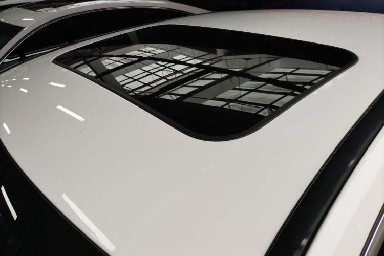 Used Mercedes-Benz C-Class 2022 C 200 L Sport Edition Roof