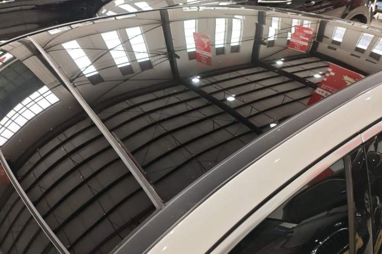 Used Mercedes-Benz C-Class 2022 Restyled C 260 L Sport Edition Roof