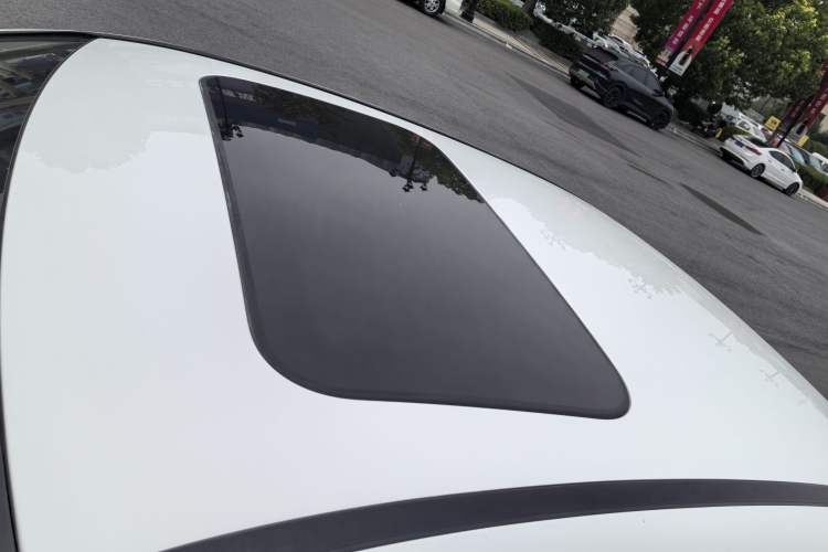 Used Mercedes-Benz C-Class 2022 C 200 L Sport Edition Roof