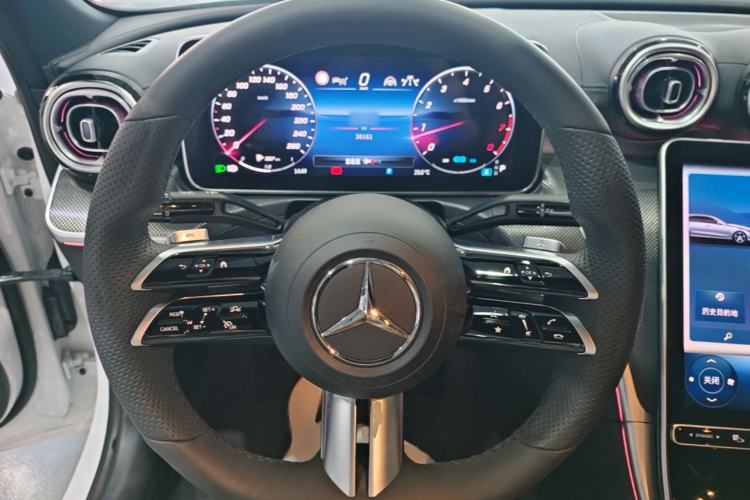 Used Mercedes-Benz C-Class 2022 Revised C 260 L Starry Night Sport Edition Steering Wheel