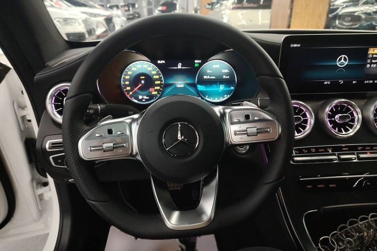 Used Mercedes-Benz C-Class 2022 Refresh C 200 Coupe Steering Wheel