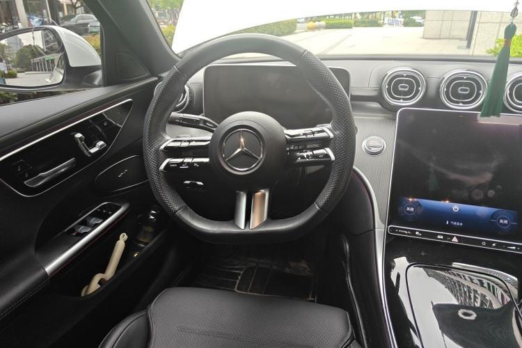 Used Mercedes-Benz C-Class 2022 Restyled C 260 L Sport Edition Steering Wheel