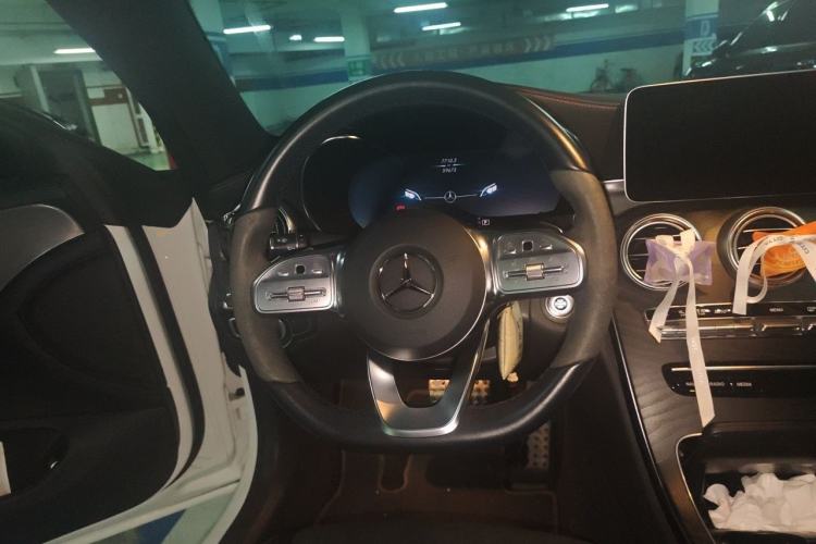 Used Mercedes-Benz C-Class 2022 Refreshed C 260 Coupe Steering Wheel