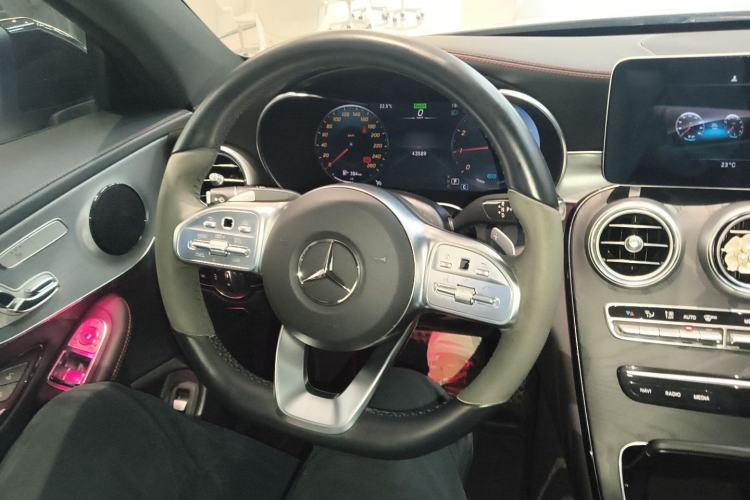 Used Mercedes-Benz C-Class 2022 Refreshed C 260 Coupe Steering Wheel