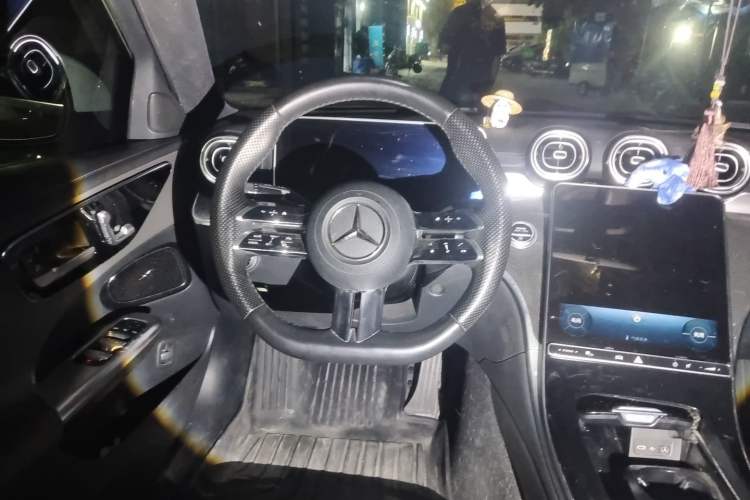 Used Mercedes-Benz C-Class 2022 Restyled C 260 L Sport Edition Steering Wheel