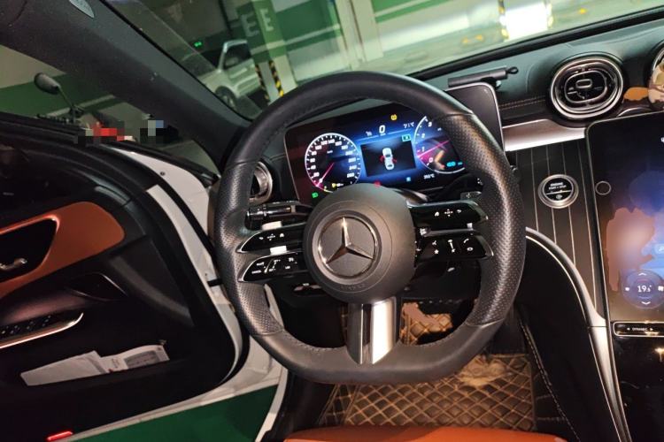 Used Mercedes-Benz C-Class 2022 C 260 L Sport Edition Steering Wheel