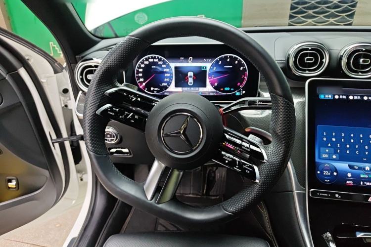 Used Mercedes-Benz C-Class 2022 Revised C 260 L Starry Night Sport Edition Steering Wheel