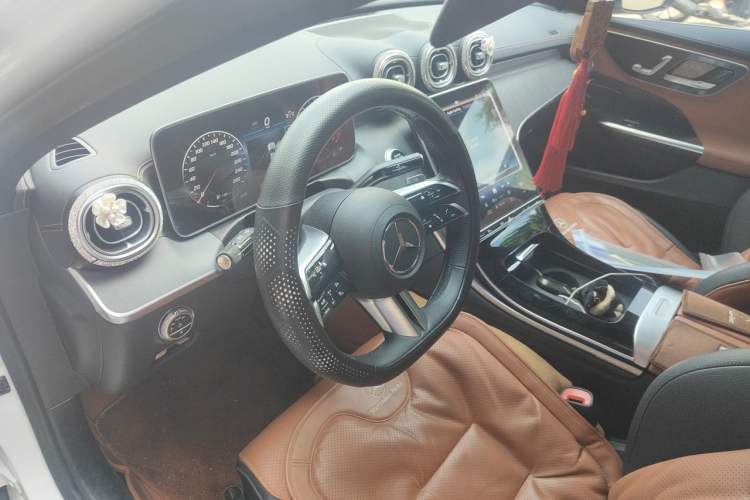 Used Mercedes-Benz C-Class 2022 Restyled C 260 L Sport Edition Steering Wheel