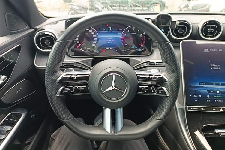 Used Mercedes-Benz C-Class 2022 C 200 L Sport Edition Steering Wheel
