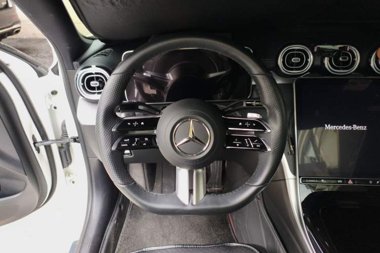 Used Mercedes-Benz C-Class 2022 C 260 L Obsidian Night Sport Edition Steering Wheel