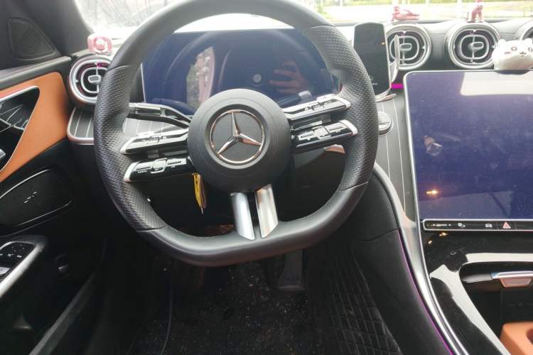 Used Mercedes-Benz C-Class 2022 C 200 L Sport Edition Steering Wheel