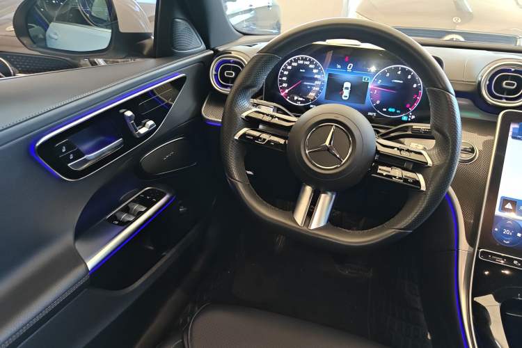 Used Mercedes-Benz C-Class 2022 C 260 L Sport Edition Steering Wheel