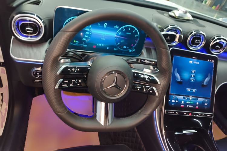 Used Mercedes-Benz C-Class 2022 C 260 L Obsidian Night Sport Edition Steering Wheel