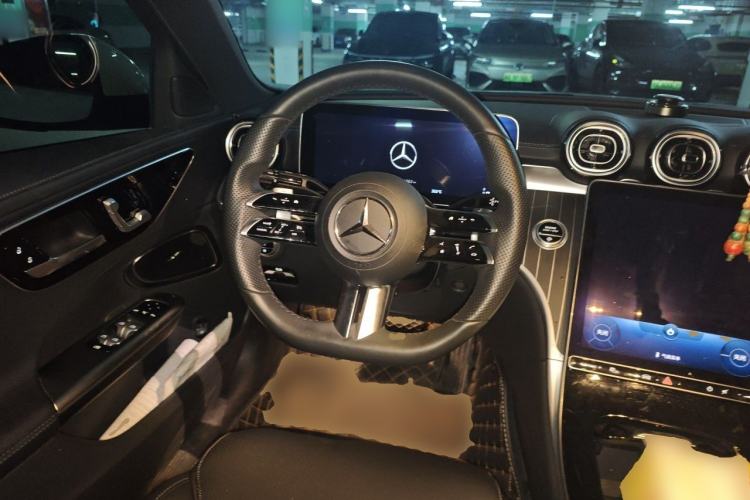 Used Mercedes-Benz C-Class 2022 Restyled C 260 L Sport Edition Steering Wheel