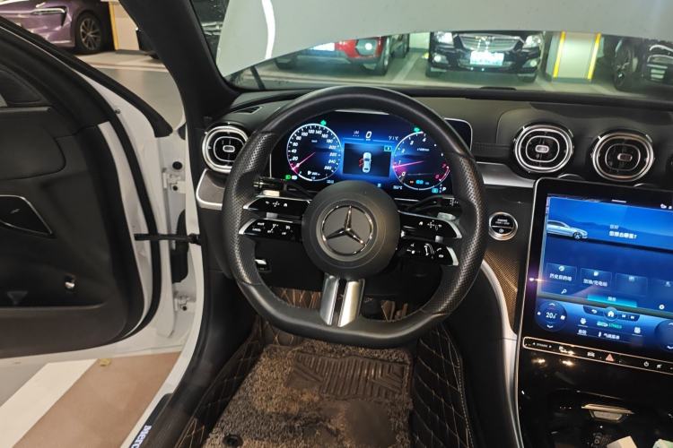 Used Mercedes-Benz C-Class 2022 Facelift C 260 L Steering Wheel