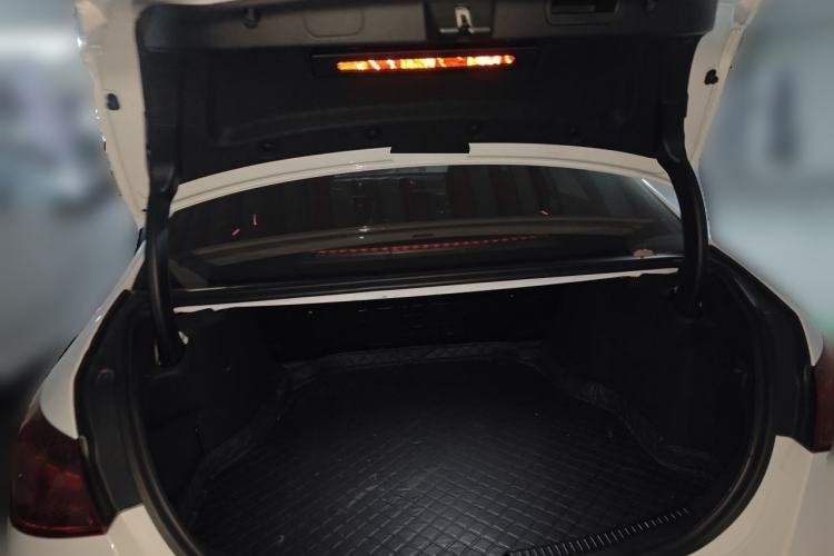 Used Mercedes-Benz C-Class 2022 Restyled C 200 L Sport Edition Trunk