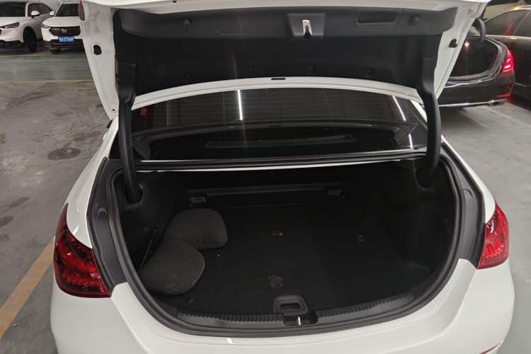 Used Mercedes-Benz C-Class 2022 C 200 L Sport Edition Trunk