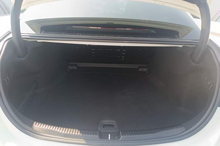 Used Mercedes-Benz C-Class 2022 Restyled C 260 L Sport Edition Trunk