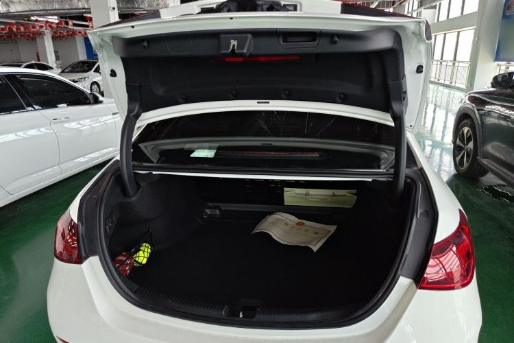 Used Mercedes-Benz C-Class 2022 Restyled C 200 L Sport Edition Trunk