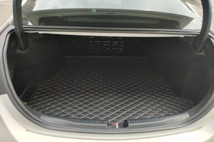 Used Mercedes-Benz C-Class 2022 C 260 L Sport Edition Trunk