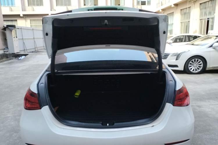 Used Mercedes-Benz C-Class 2022 C 200 L Sport Edition Trunk