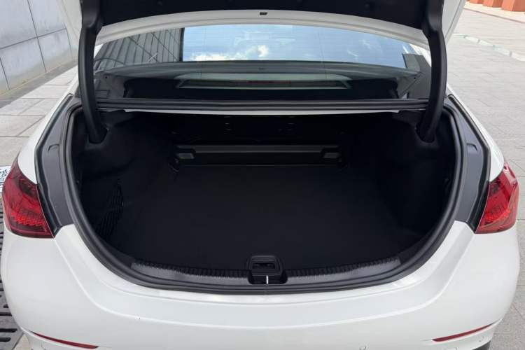 Used Mercedes-Benz C-Class 2022 Restyled C 260 L Sport Edition Trunk