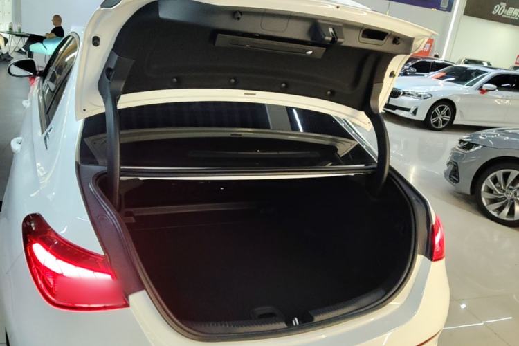 Used Mercedes-Benz C-Class 2022 Restyled C 200 L Sport Edition Trunk