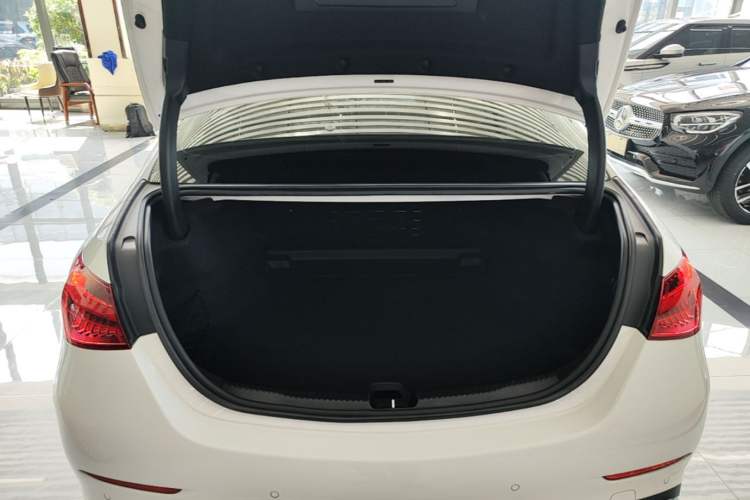 Used Mercedes-Benz C-Class 2022 Restyled C 260 L Sport Edition Trunk